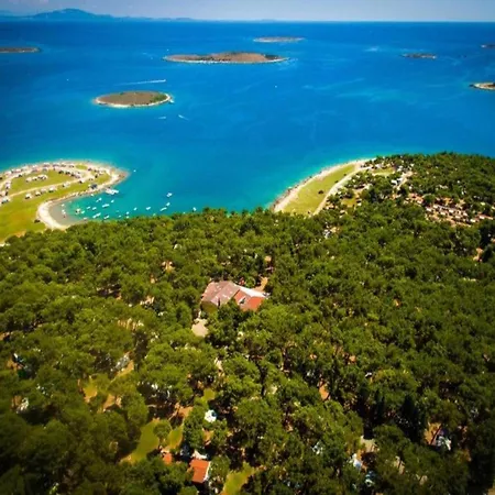Holiday Home In Crikvenica With Sea View, Cleaning Included Casa vacanze *